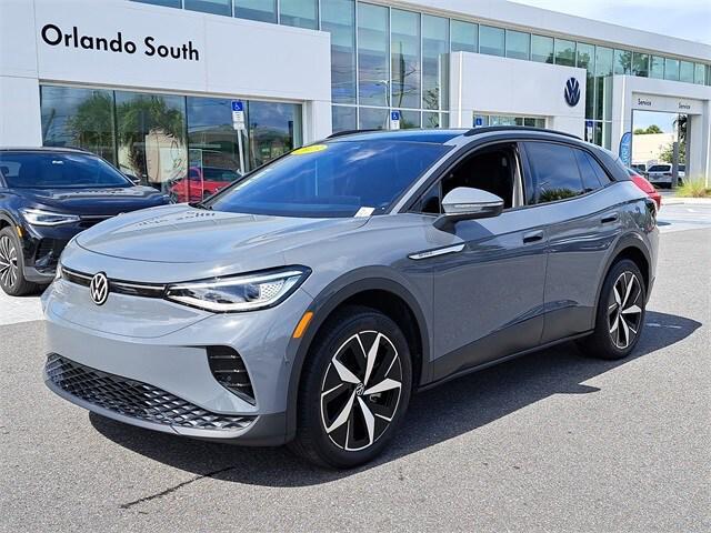 used 2023 Volkswagen ID.4 car, priced at $28,999
