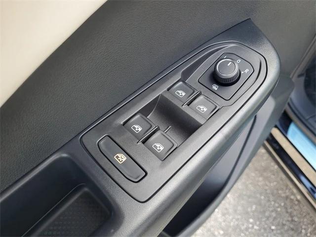 new 2025 Volkswagen Taos car, priced at $28,027