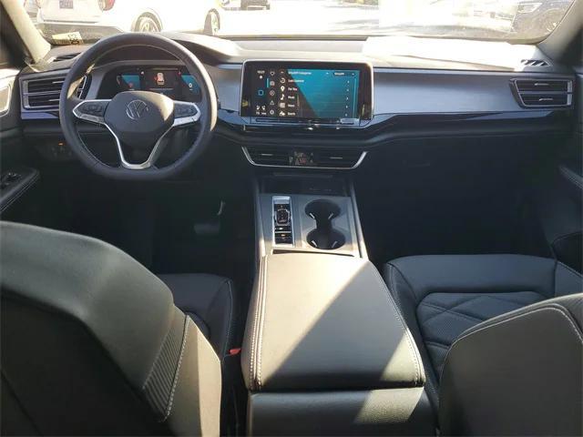 new 2026 Volkswagen Atlas Cross Sport car, priced at $38,385