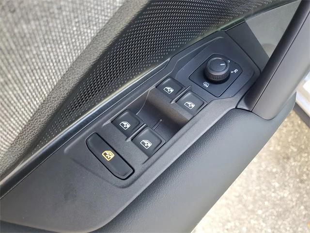 new 2026 Volkswagen Tiguan car, priced at $31,037