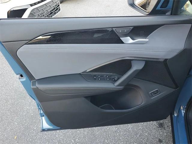 new 2026 Volkswagen Tiguan car, priced at $35,638