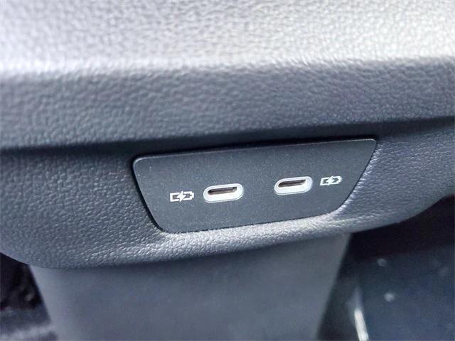 new 2026 Volkswagen Tiguan car, priced at $35,638