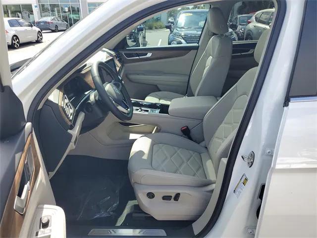 new 2026 Volkswagen Atlas car, priced at $43,975