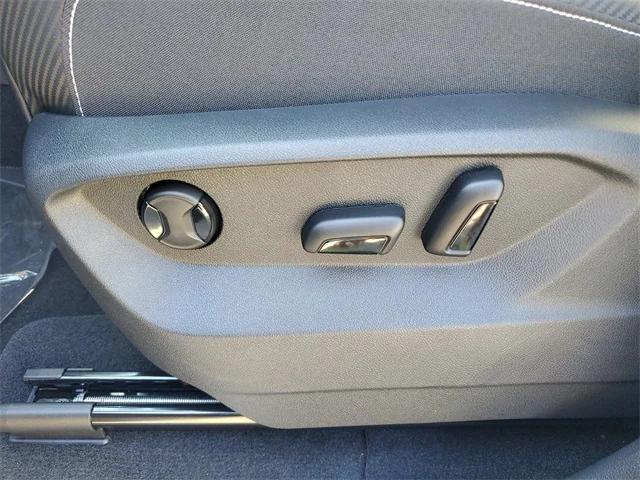 new 2026 Volkswagen Atlas Cross Sport car, priced at $43,499