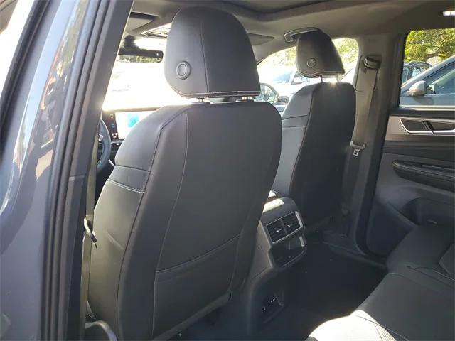 new 2026 Volkswagen Atlas Cross Sport car, priced at $43,499