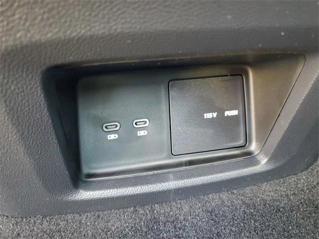 new 2026 Volkswagen Atlas car, priced at $54,081