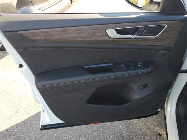 new 2026 Volkswagen Atlas car, priced at $54,081