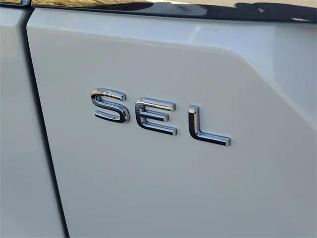 new 2026 Volkswagen Atlas car, priced at $54,081