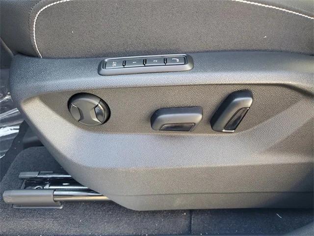 new 2026 Volkswagen Atlas car, priced at $54,081