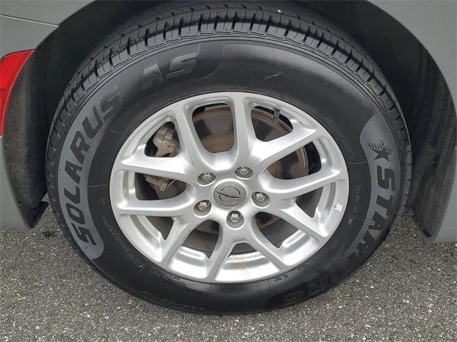 used 2022 Chrysler Pacifica car, priced at $21,599