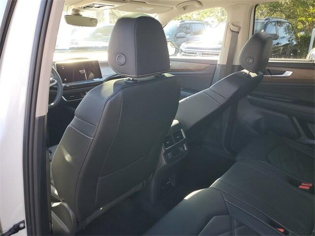 new 2026 Volkswagen Atlas car, priced at $44,487