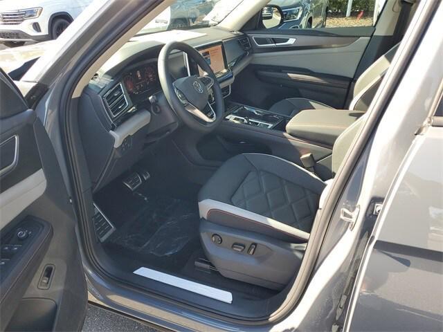 new 2025 Volkswagen Atlas car, priced at $44,476