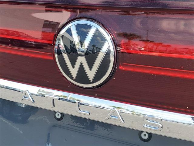 new 2024 Volkswagen Atlas Cross Sport car, priced at $39,204