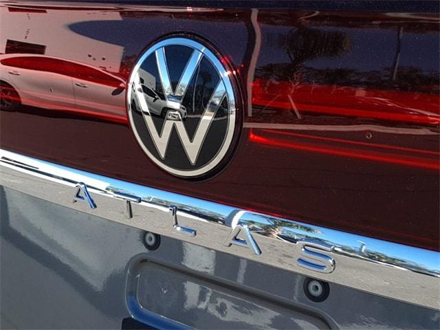 new 2024 Volkswagen Atlas Cross Sport car, priced at $38,325