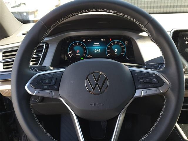 new 2024 Volkswagen Atlas Cross Sport car, priced at $38,825