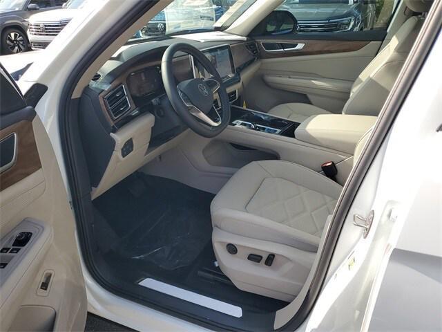 new 2025 Volkswagen Atlas car, priced at $42,089
