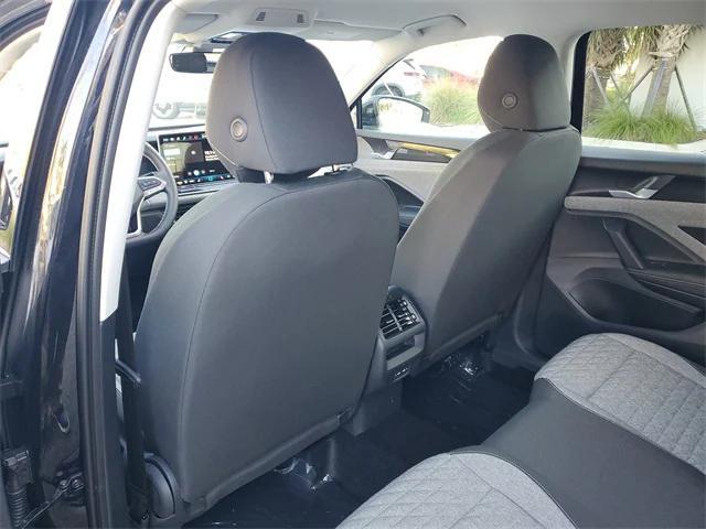 new 2026 Volkswagen Tiguan car, priced at $32,748