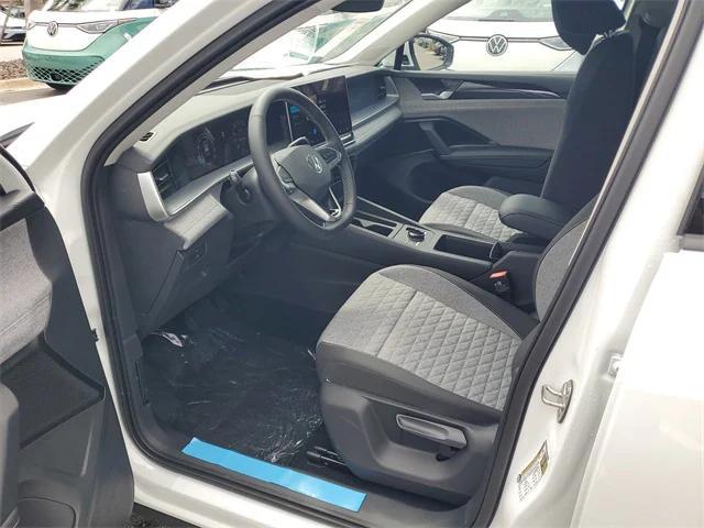 new 2025 Volkswagen Tiguan car, priced at $28,599