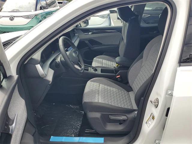 new 2025 Volkswagen Tiguan car, priced at $28,599