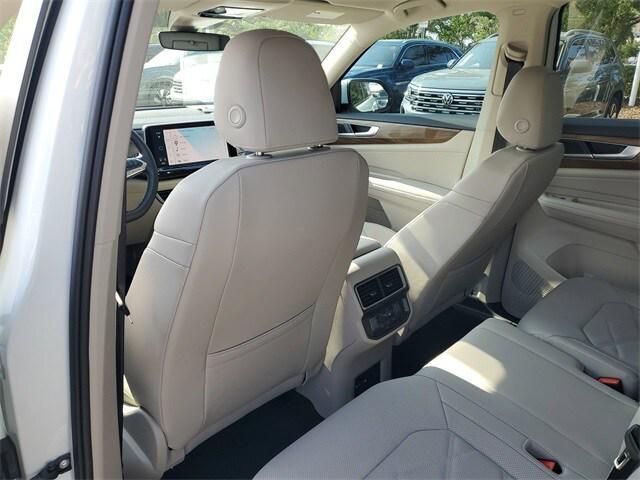 new 2025 Volkswagen Atlas car, priced at $37,365