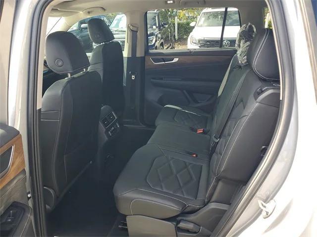 new 2026 Volkswagen Atlas car, priced at $44,050
