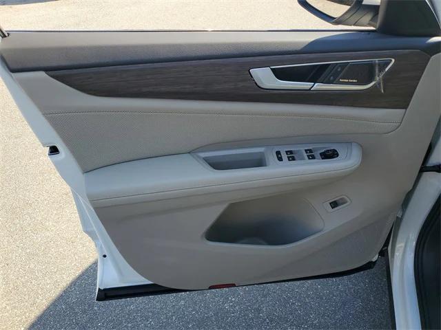 new 2026 Volkswagen Atlas car, priced at $53,483