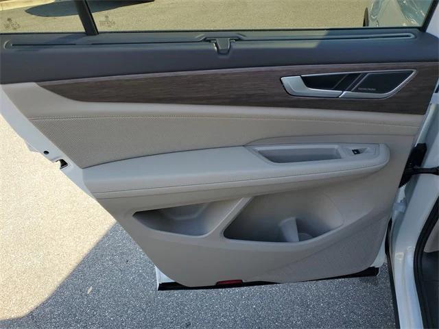 new 2026 Volkswagen Atlas car, priced at $53,483