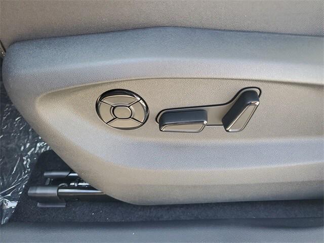 new 2025 Volkswagen Tiguan car, priced at $34,640