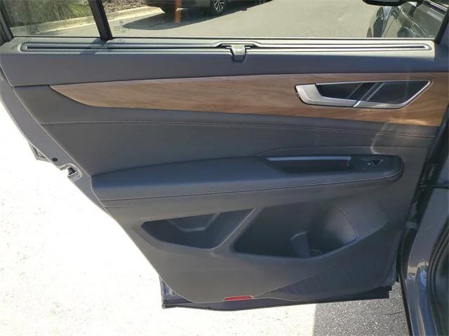 new 2026 Volkswagen Atlas car, priced at $44,553