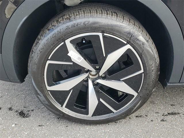 new 2025 Volkswagen ID.4 car, priced at $49,347