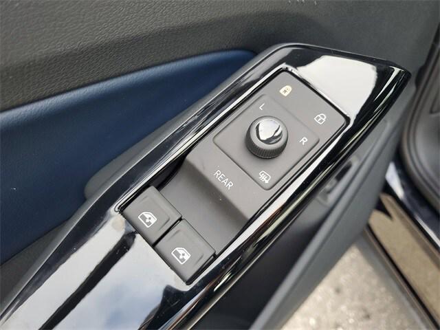 new 2025 Volkswagen ID.4 car, priced at $49,347