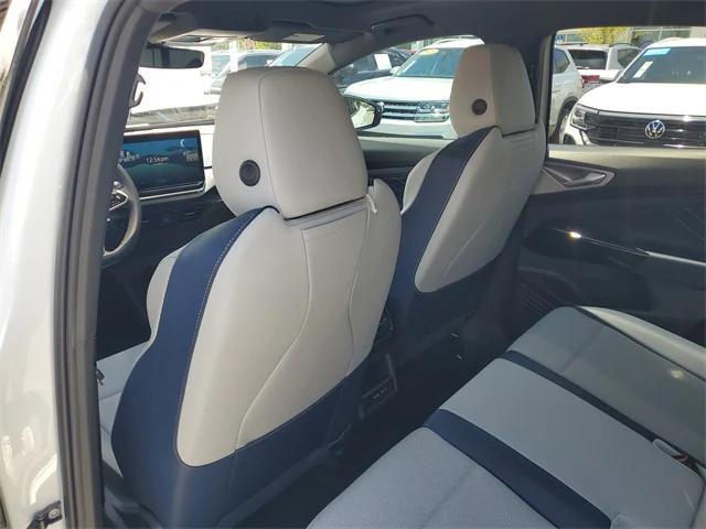 new 2025 Volkswagen ID.4 car, priced at $49,783