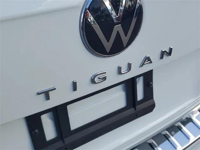 new 2024 Volkswagen Tiguan car, priced at $29,990