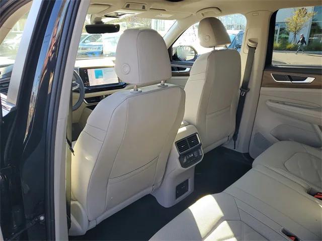 new 2026 Volkswagen Atlas car, priced at $43,538