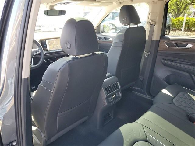 new 2025 Volkswagen Atlas car, priced at $50,618