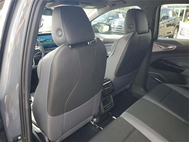 new 2025 Volkswagen ID.4 car, priced at $45,571