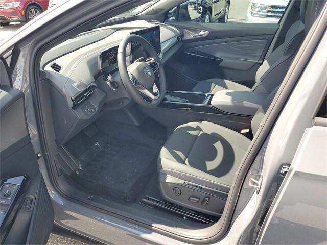 new 2025 Volkswagen ID.4 car, priced at $45,571