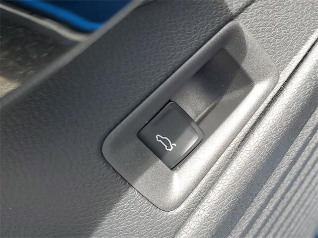 new 2025 Volkswagen ID.4 car, priced at $45,571