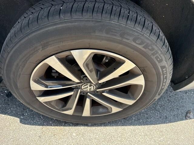 used 2022 Volkswagen Tiguan car, priced at $20,499