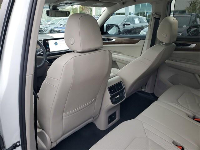 new 2026 Volkswagen Atlas car, priced at $44,487