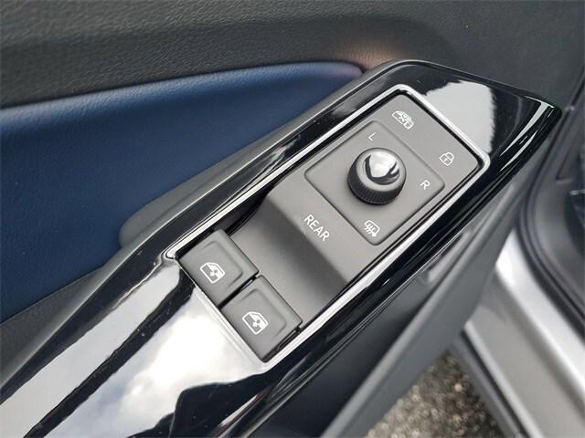 new 2025 Volkswagen ID.4 car, priced at $46,169