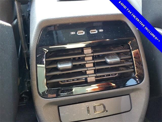 used 2021 Volkswagen ID.4 car, priced at $17,499