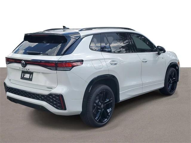 new 2025 Volkswagen Tiguan car, priced at $36,105