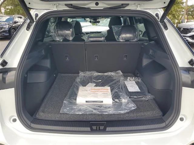 new 2025 Volkswagen Tiguan car, priced at $36,105