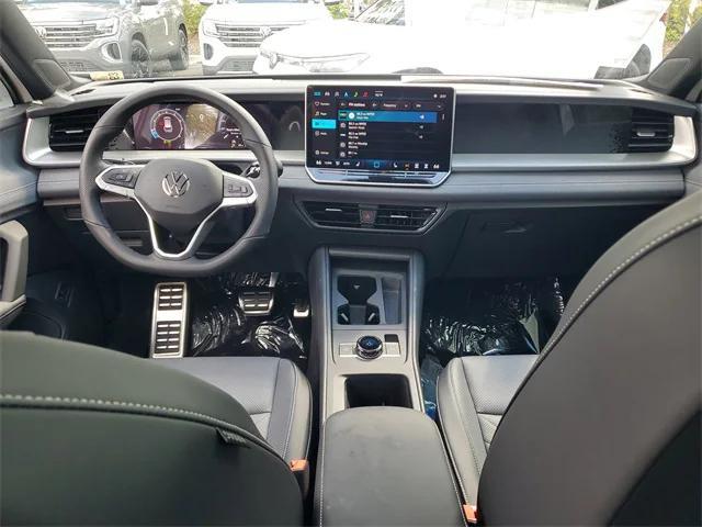 new 2025 Volkswagen Tiguan car, priced at $36,105