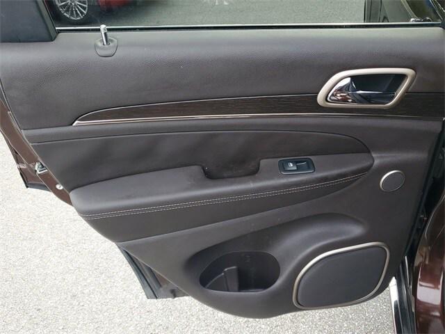 used 2015 Jeep Grand Cherokee car, priced at $12,499