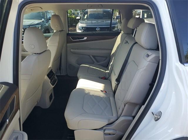 new 2025 Volkswagen Atlas car, priced at $43,353