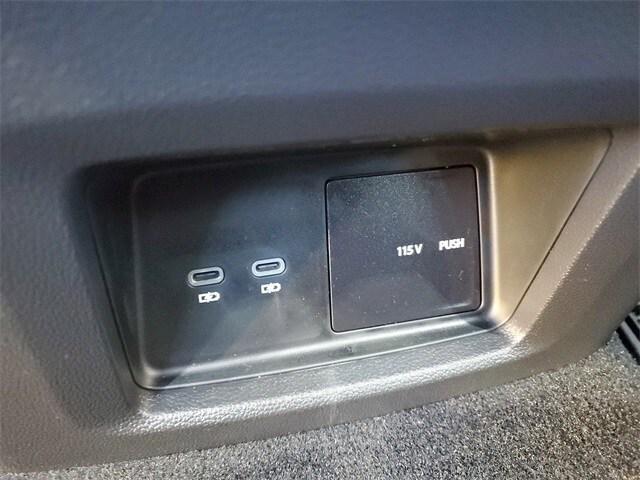 new 2026 Volkswagen Atlas Cross Sport car, priced at $53,006