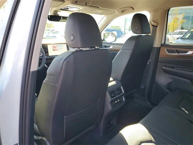 new 2026 Volkswagen Atlas car, priced at $42,943