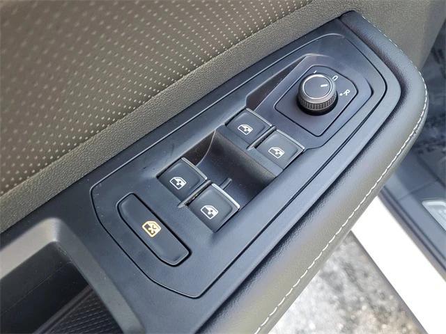 new 2026 Volkswagen Atlas car, priced at $42,943